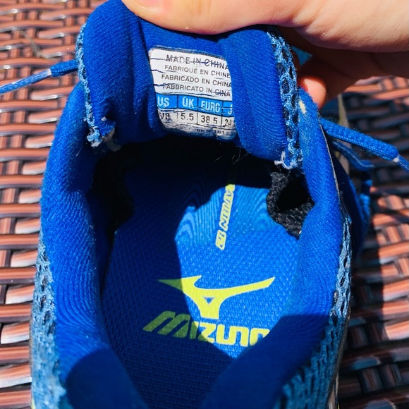 Mizuno Wave Creation 12 Womens SZ 8 Running Shoes - Picture 2 of 14